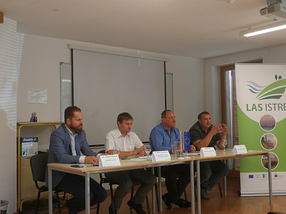 Skupaj za razvoj skupnosti na obali